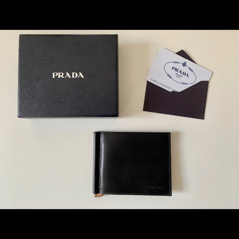 Prada Wallet - new